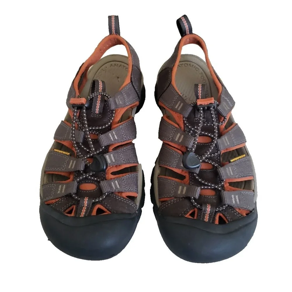KEEN Newport H2 Strappy Fisherman Hiking Water Sandal Brown Men's 8.5 , 1008393